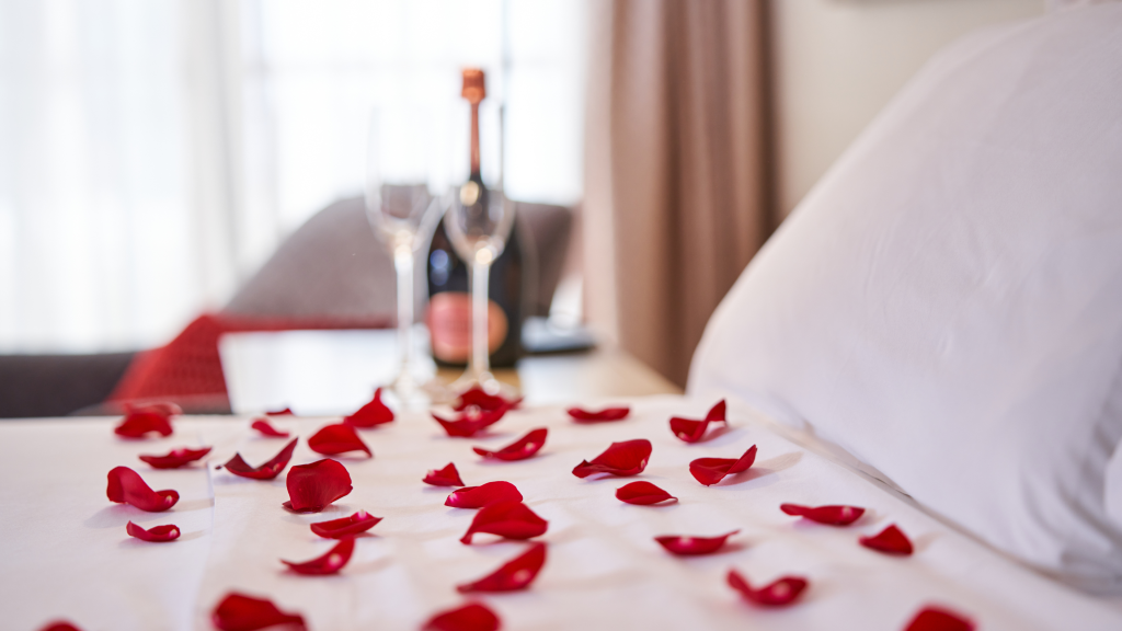 hotel rose petals
